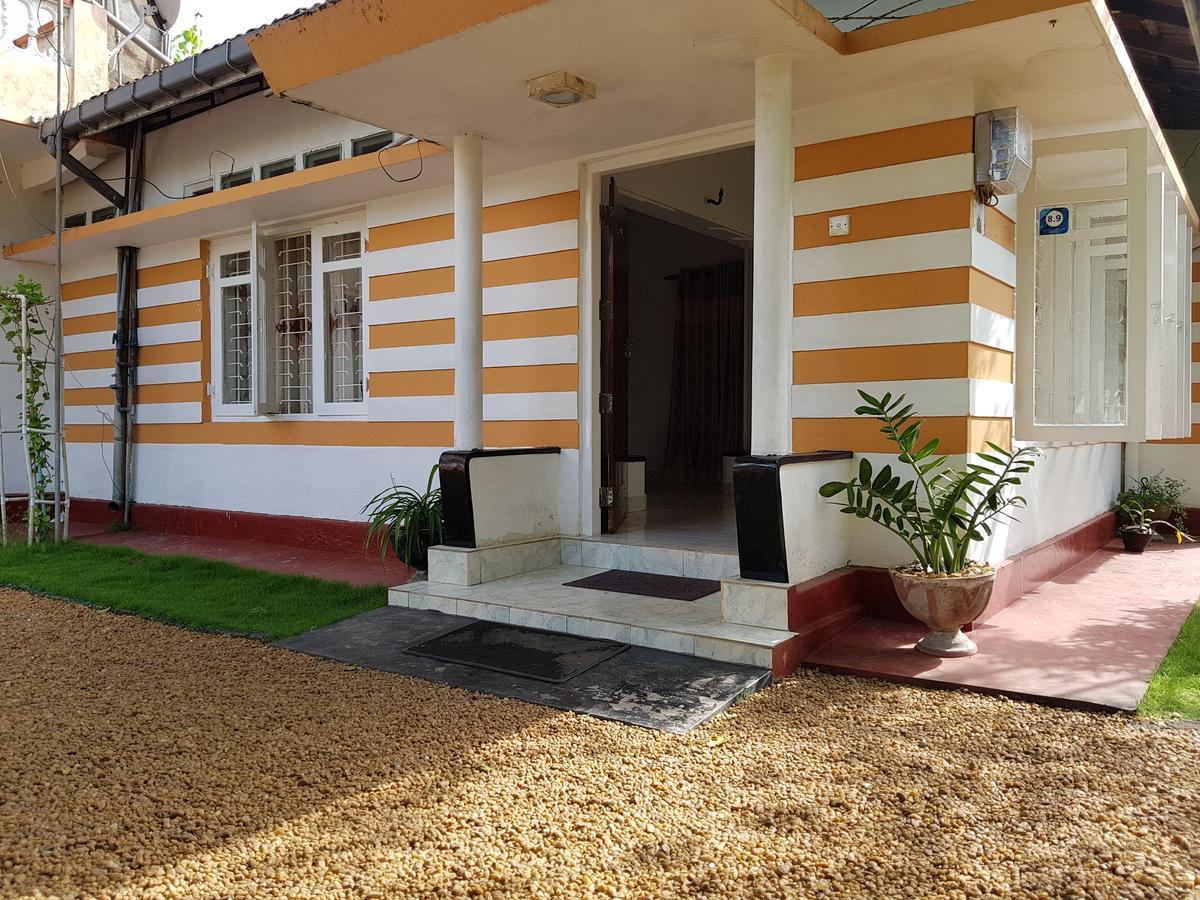 Lotus Villa Bentota Exterior photo
